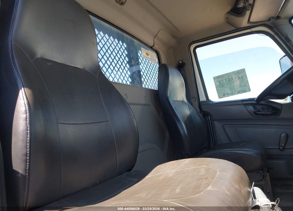 2019 INTERNATIONAL MV VIN: 3HAEUMML6KL385782