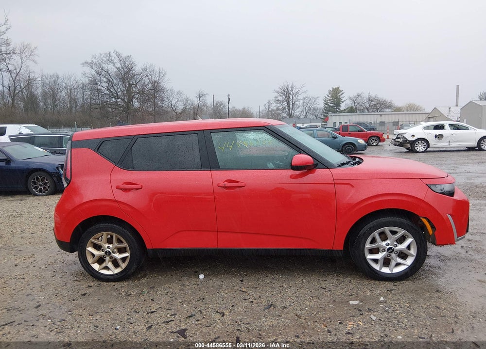 2023 KIA SOUL S VIN: KNDJ23AUXP7209037