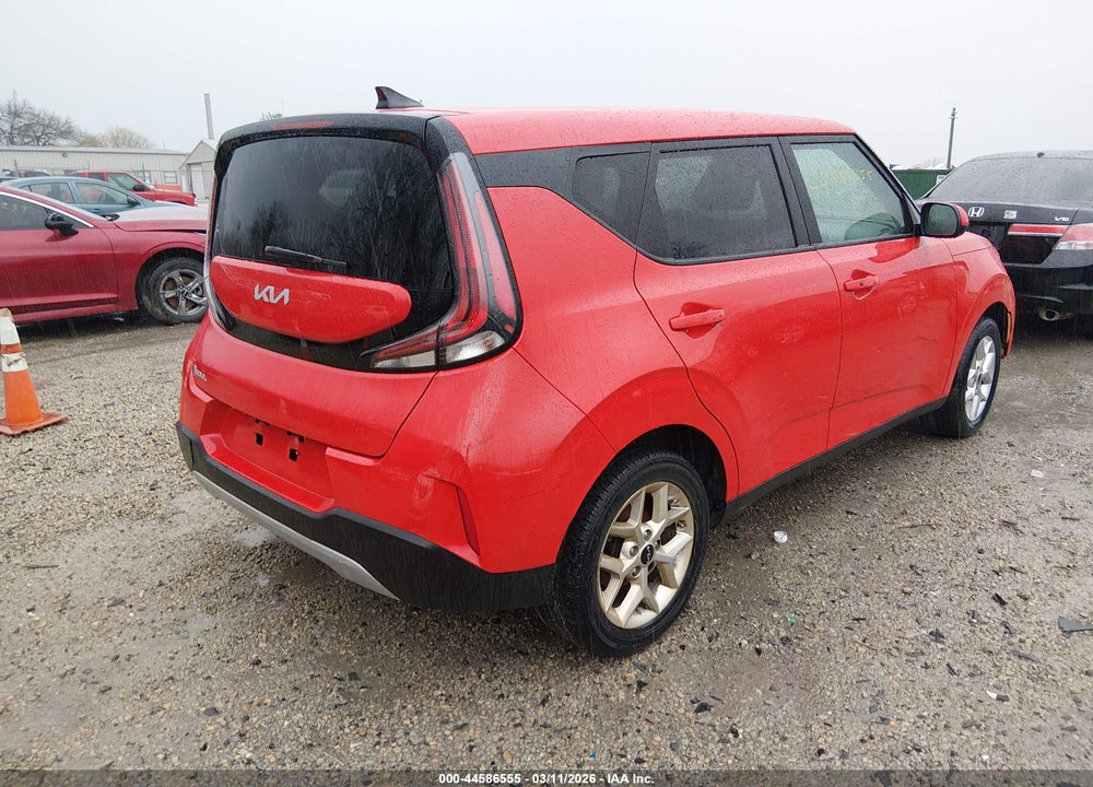 2023 KIA SOUL S VIN: KNDJ23AUXP7209037