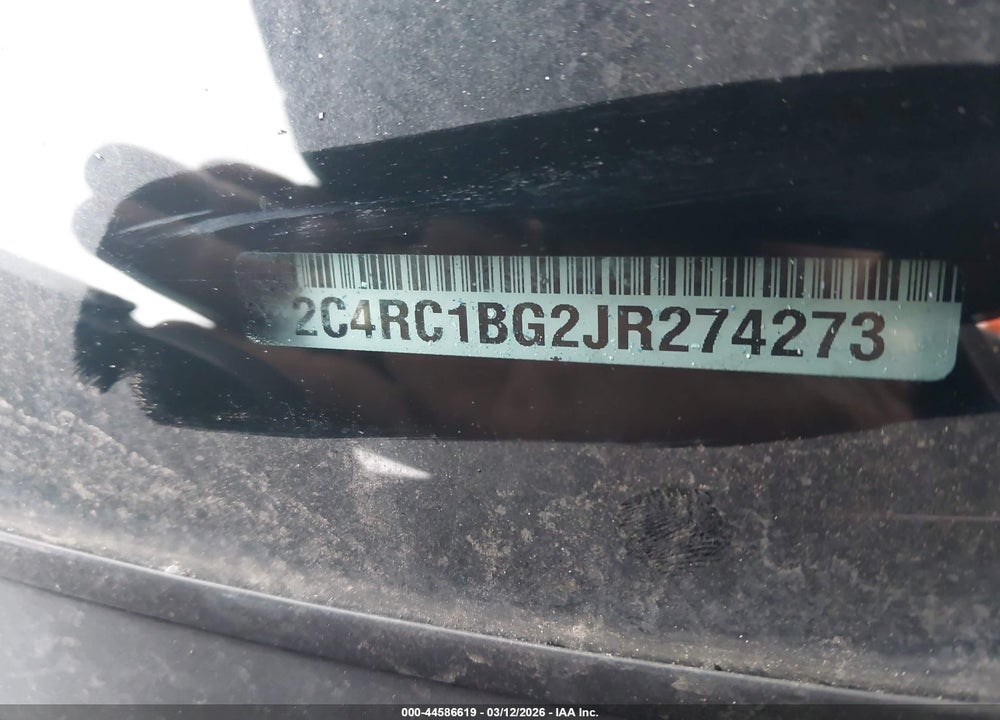 2018 CHRYSLER PACIFICA TOURING L VIN: 2C4RC1BG2JR274273