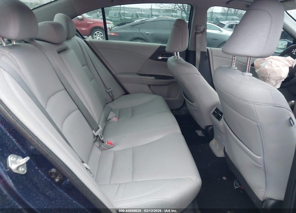 2016 HONDA ACCORD EX-L VIN: 1HGCR2F92GA036945