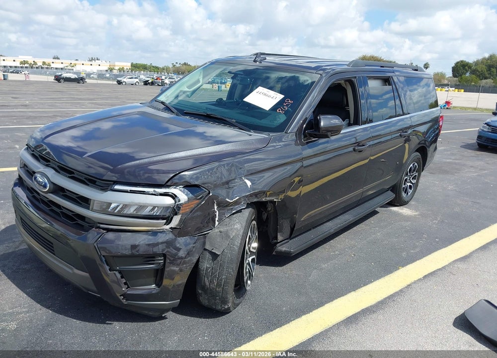 2024 FORD EXPEDITION XLT MAX VIN: 1FMJK1J8XREA08658