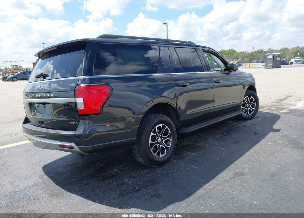 2024 FORD EXPEDITION XLT MAX VIN: 1FMJK1J8XREA08658