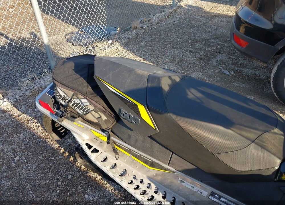 2017 SKI DOO MXZ 1000 VIN: 2BPSBHHB6HV001265