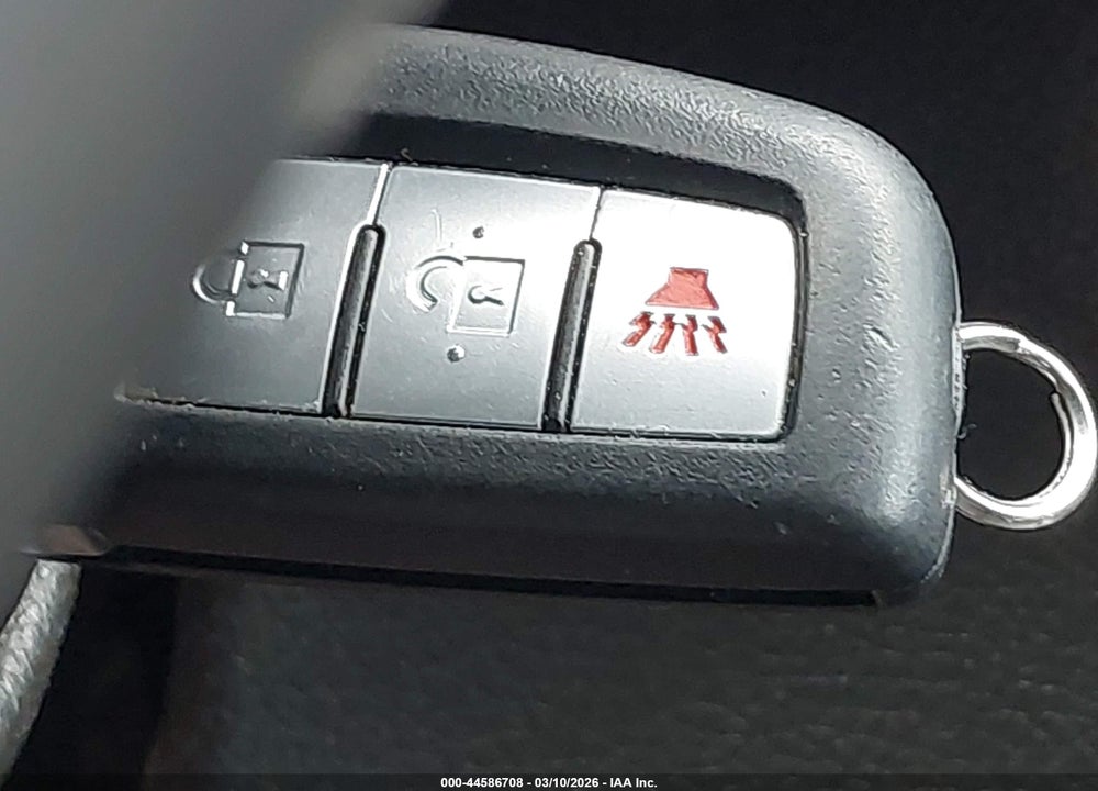 2016 NISSAN ROGUE S VIN: 5N1AT2MT6GC774429