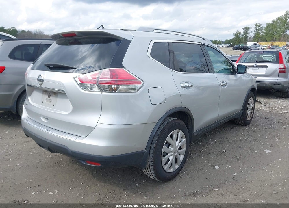 2016 NISSAN ROGUE S VIN: 5N1AT2MT6GC774429