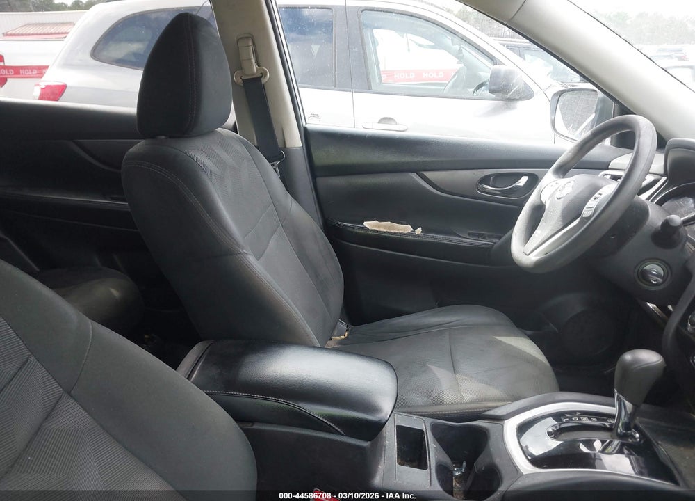 2016 NISSAN ROGUE S VIN: 5N1AT2MT6GC774429