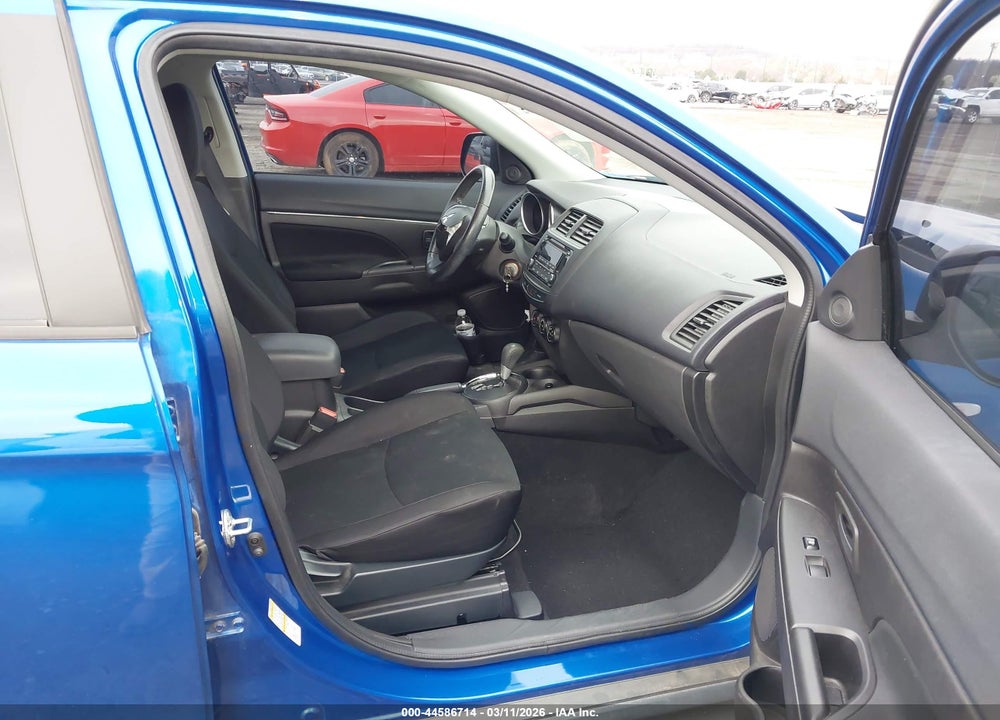 2015 MITSUBISHI OUTLANDER SPORT ES VIN: 4A4AP3AUXFE061962