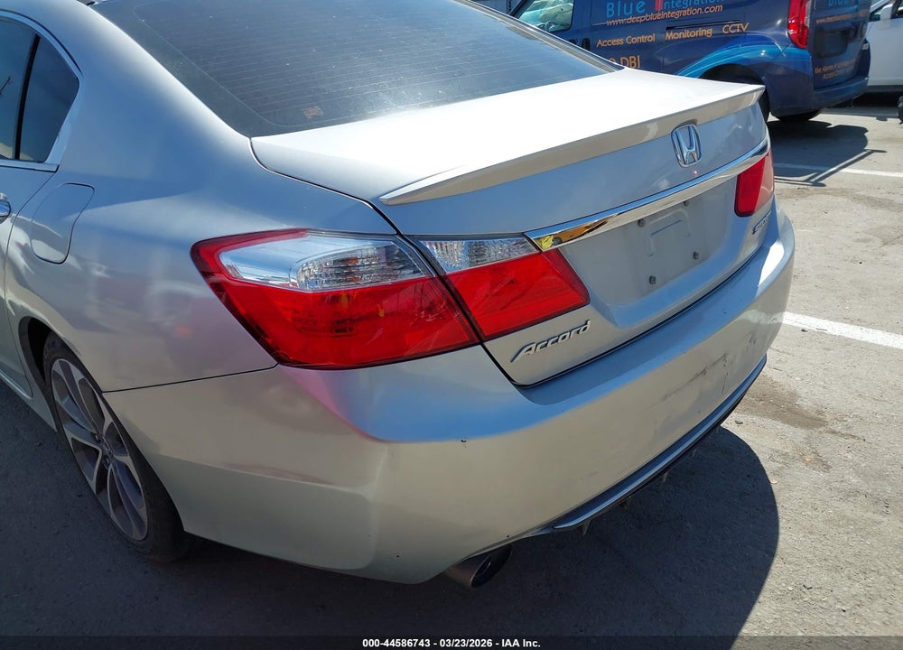 2014 HONDA ACCORD SPORT VIN: 1HGCR2F52EA254703