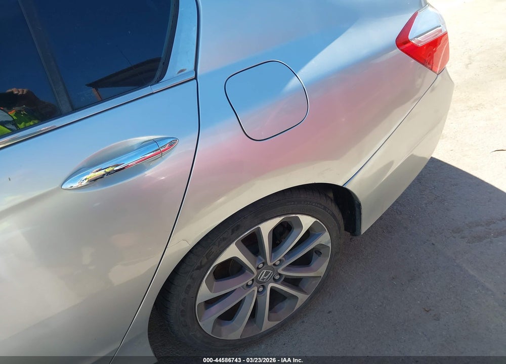 2014 HONDA ACCORD SPORT VIN: 1HGCR2F52EA254703