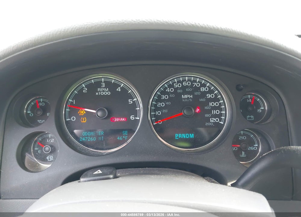 2010 CHEVROLET TAHOE LT VIN: 1GNUKBE01AR277793
