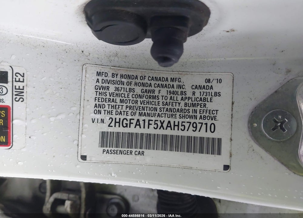 2010 HONDA CIVIC LX VIN: 2HGFA1F5XAH579710
