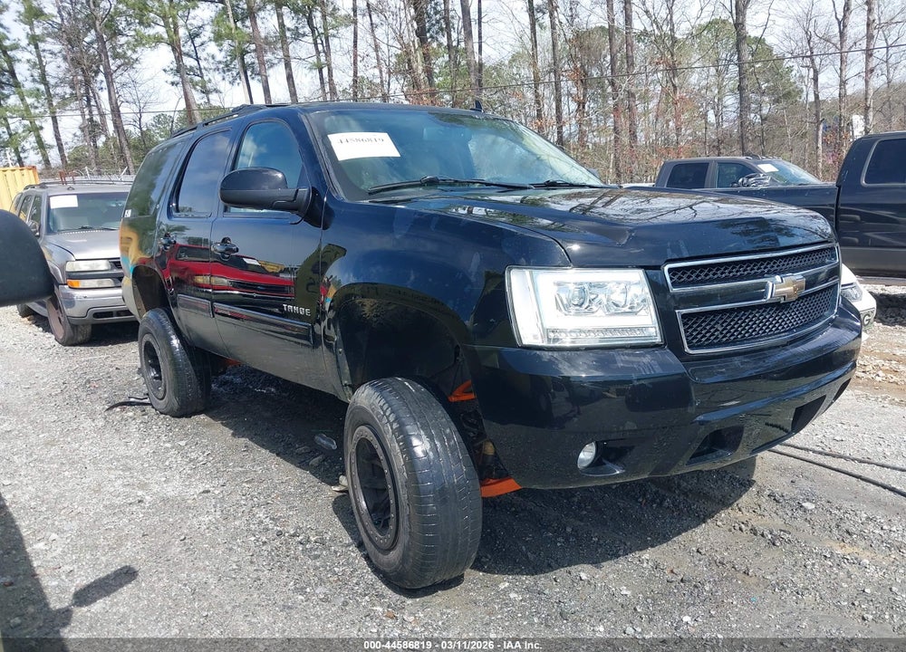 2011 CHEVROLET TAHOE LT VIN: 1GNSCBE07BR126785