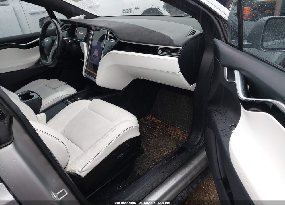 2016 TESLA MODEL X 60D/70D/75D/90D/P100D VIN: 5YJXCBE2XGF005116