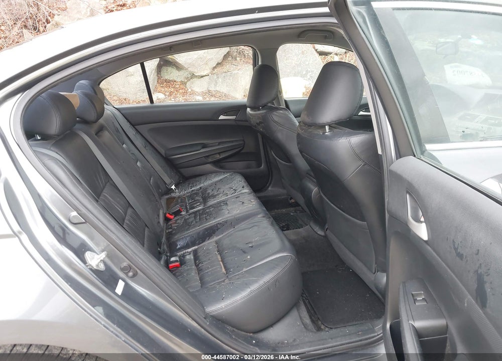 2012 HONDA ACCORD 2.4 SE VIN: 1HGCP2F68CA148204