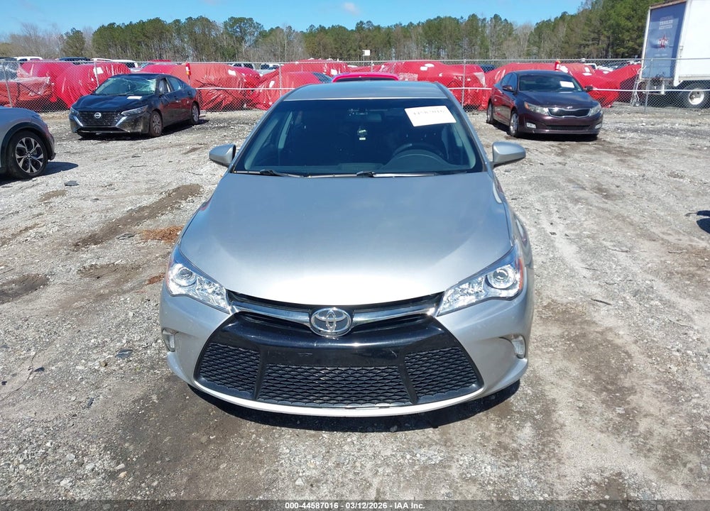 2015 TOYOTA CAMRY SE VIN: 4T1BF1FK2FU078461