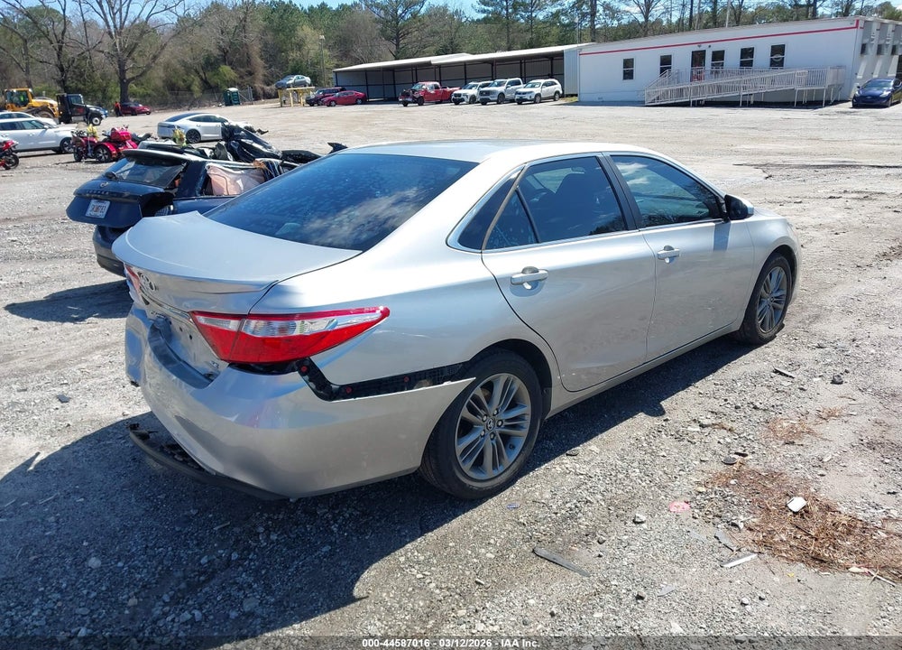2015 TOYOTA CAMRY SE VIN: 4T1BF1FK2FU078461