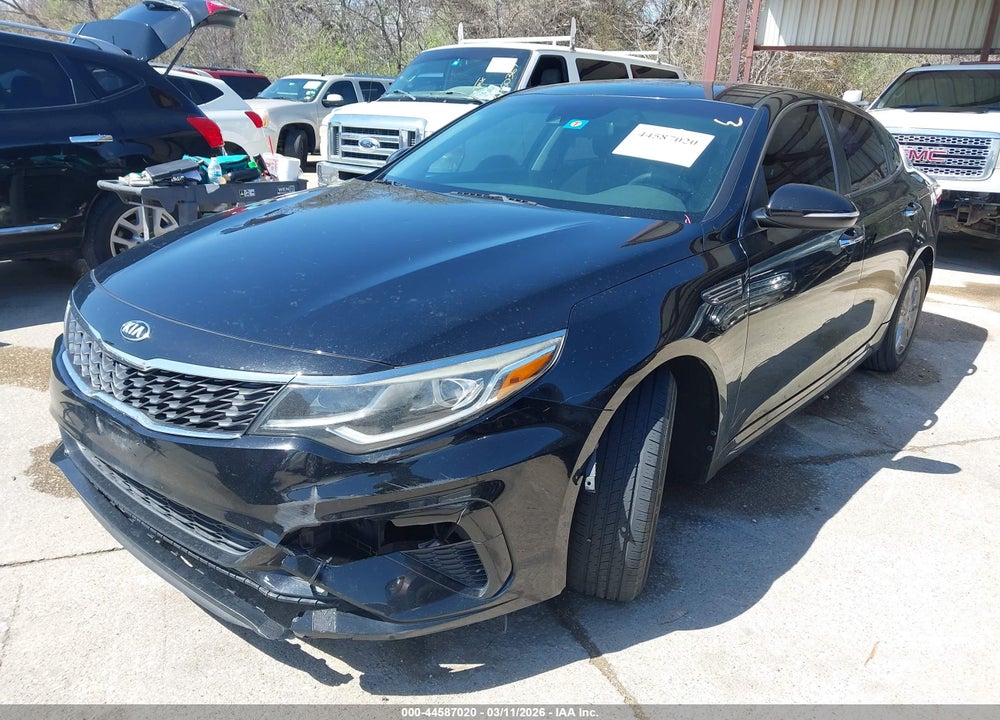 2019 KIA OPTIMA LX VIN: 5XXGT4L34KG279232