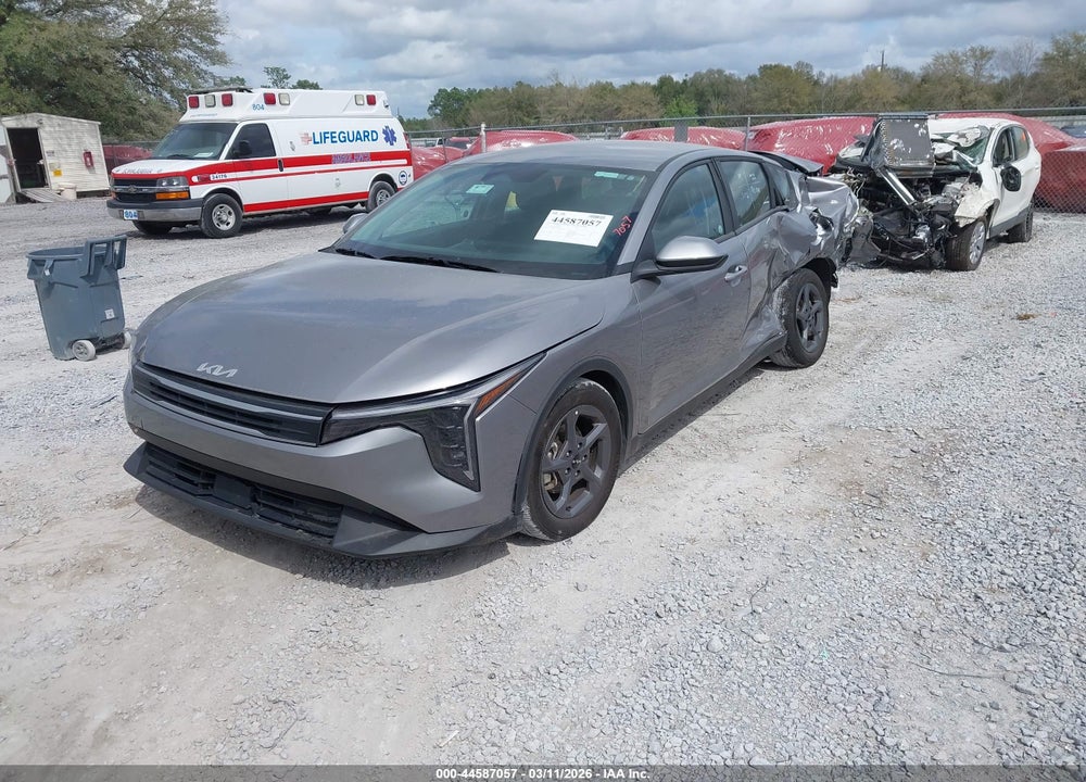 2025 KIA K4 LXS VIN: 3KPFT4DE9SE022488