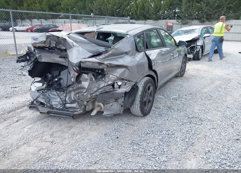 2025 KIA K4 LXS VIN: 3KPFT4DE9SE022488