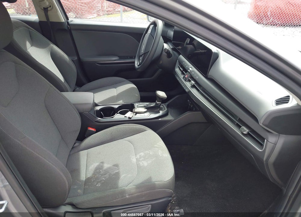 2025 KIA K4 LXS VIN: 3KPFT4DE9SE022488