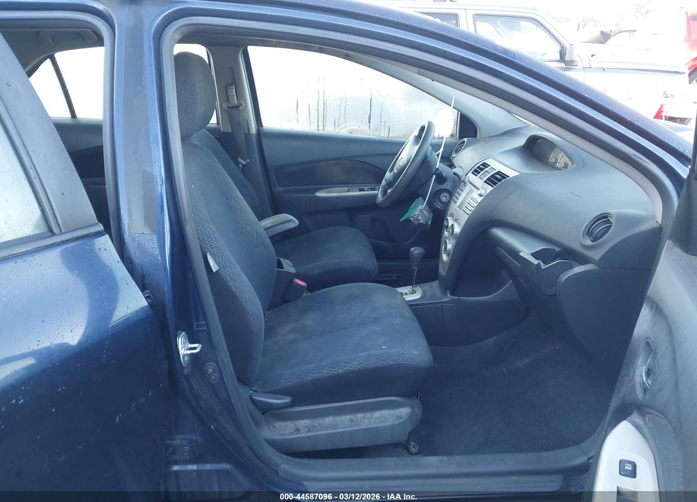 2007 TOYOTA YARIS VIN: JTDBT903771150271