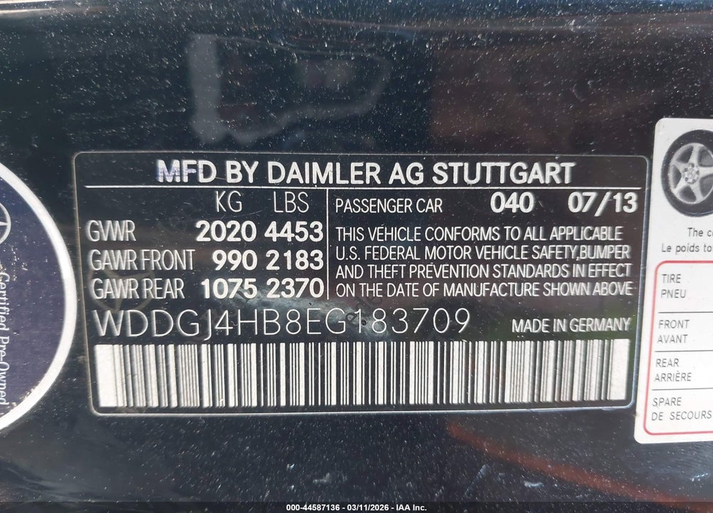 2014 MERCEDES-BENZ C CLASS VIN: WDDGJ4HB8EG183709