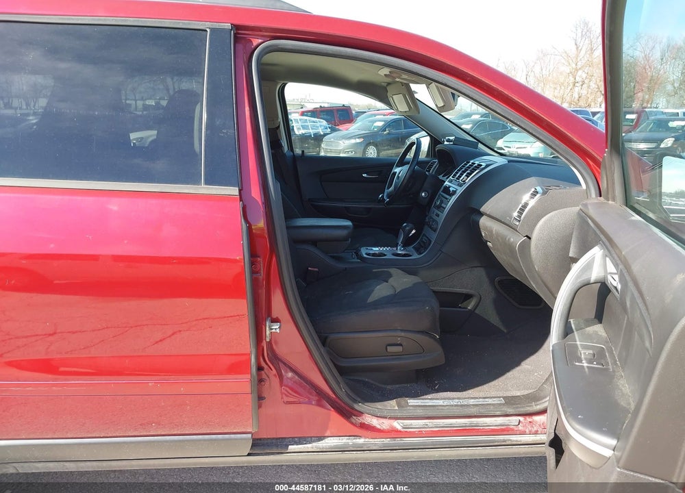2011 GMC ACADIA SLE VIN: 1GKKVPED4BJ213596
