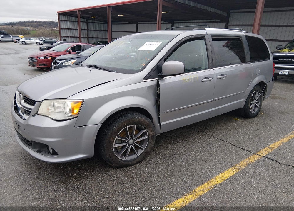 2017 DODGE GRAND CARAVAN SXT VIN: 2C4RDGCG7HR813348