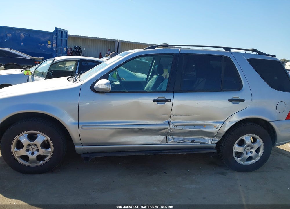 2002 MERCEDES-BENZ ML 320 VIN: 4JGAB54E62A313015