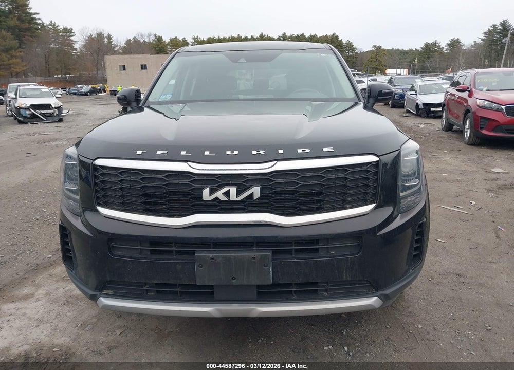 2022 KIA TELLURIDE LX VIN: 5XYP2DHCXNG241788