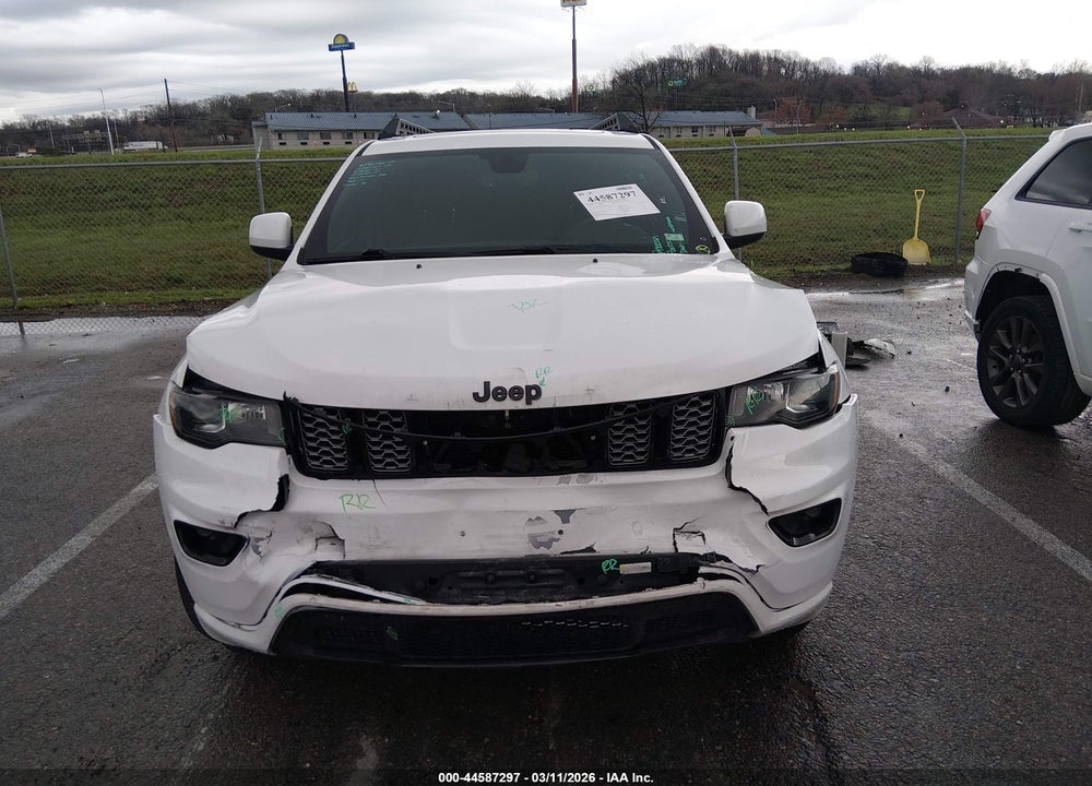 2019 JEEP GRAND CHEROKEE ALTITUDE 4X2 VIN: 1C4RJEAG2KC835984