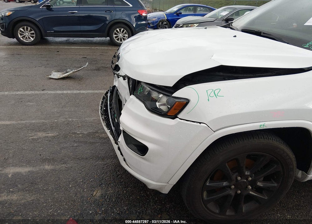 2019 JEEP GRAND CHEROKEE ALTITUDE 4X2 VIN: 1C4RJEAG2KC835984