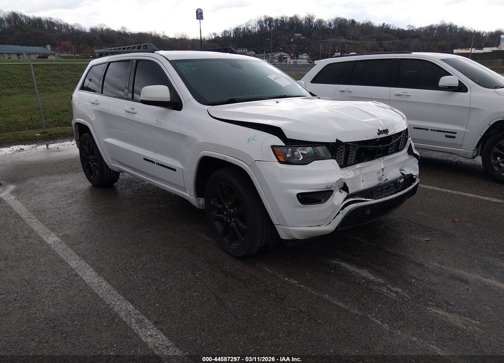 2019 JEEP GRAND CHEROKEE ALTITUDE 4X2 VIN: 1C4RJEAG2KC835984