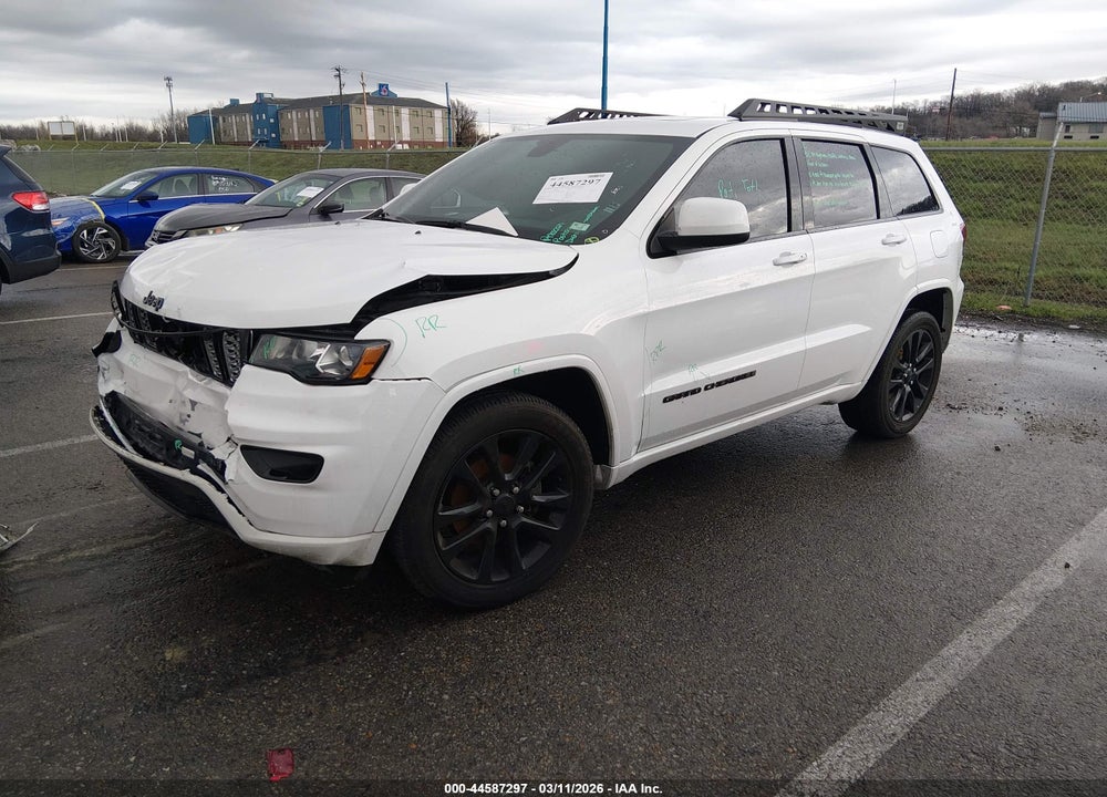 2019 JEEP GRAND CHEROKEE ALTITUDE 4X2 VIN: 1C4RJEAG2KC835984
