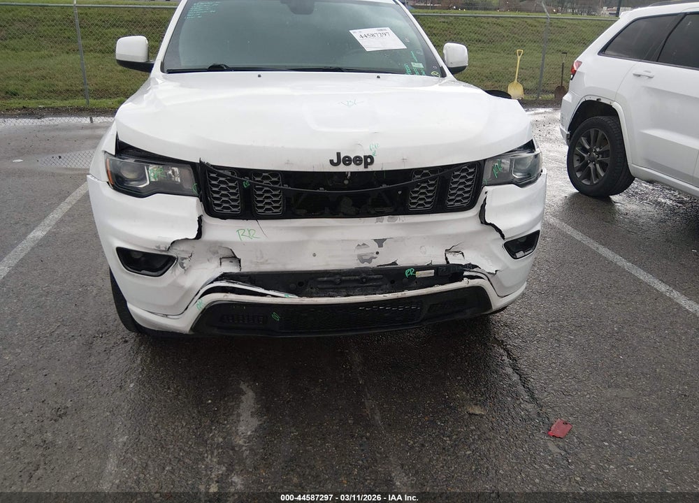 2019 JEEP GRAND CHEROKEE ALTITUDE 4X2 VIN: 1C4RJEAG2KC835984