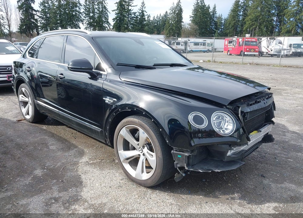 2018 BENTLEY BENTAYGA ACTIVITY EDITION/BLACK EDITION/MULLINER/ONYX EDITION/W12 VIN: SJAAC4ZV5JC019453