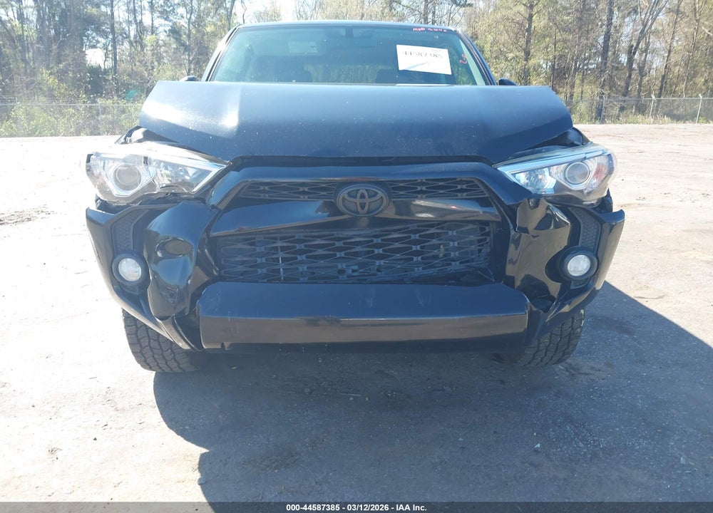 2018 TOYOTA 4RUNNER SR5 VIN: JTEZU5JR2J5177980