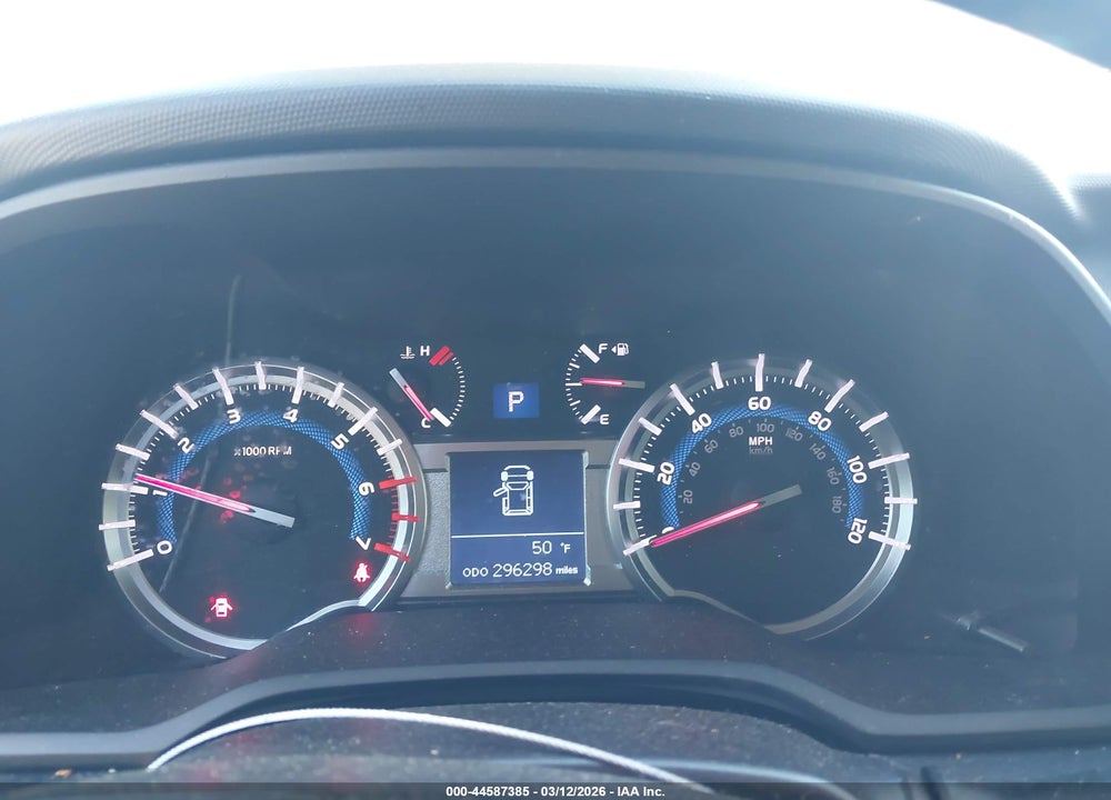 2018 TOYOTA 4RUNNER SR5 VIN: JTEZU5JR2J5177980