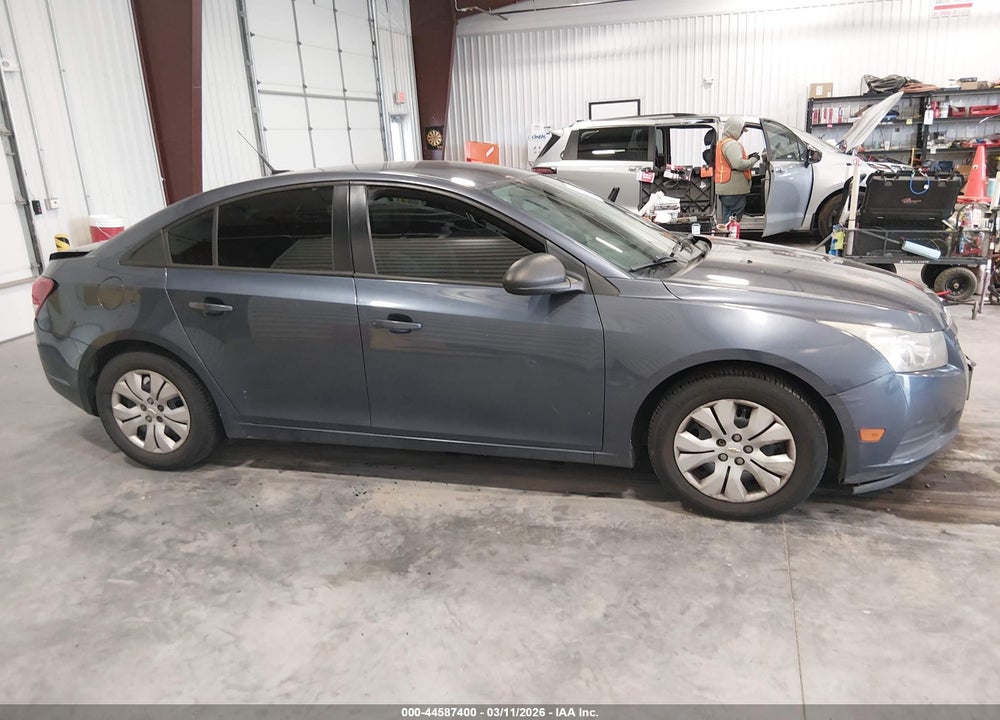 2014 CHEVROLET CRUZE LS AUTO VIN: 1G1PA5SHXE7257086