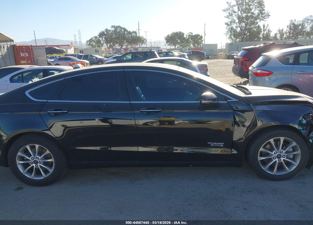 2017 FORD FUSION ENERGI SE LUXURY VIN: 3FA6P0PU3HR329873