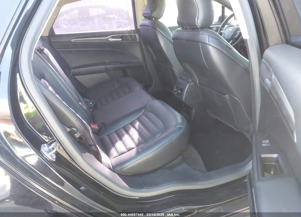 2017 FORD FUSION ENERGI SE LUXURY VIN: 3FA6P0PU3HR329873