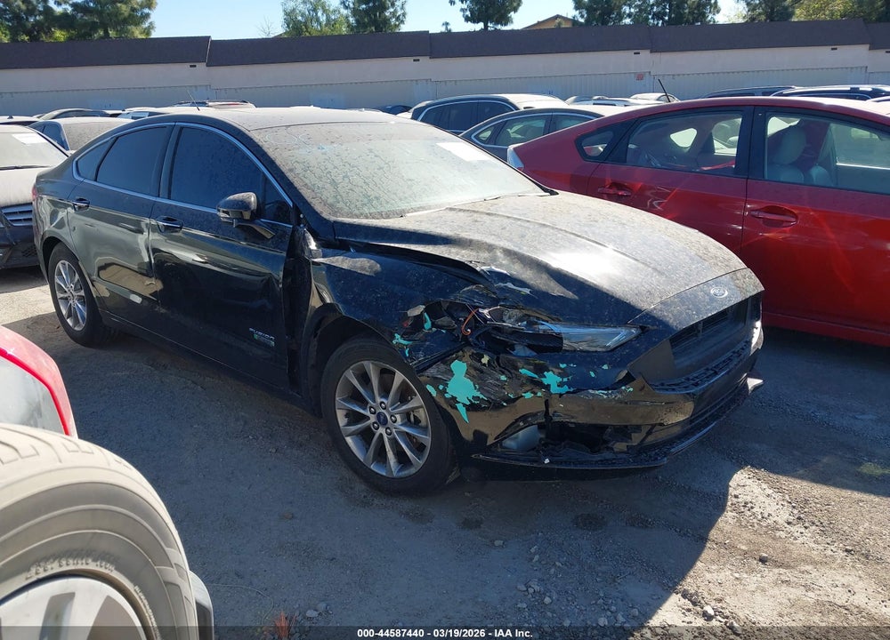 2017 FORD FUSION ENERGI SE LUXURY VIN: 3FA6P0PU3HR329873