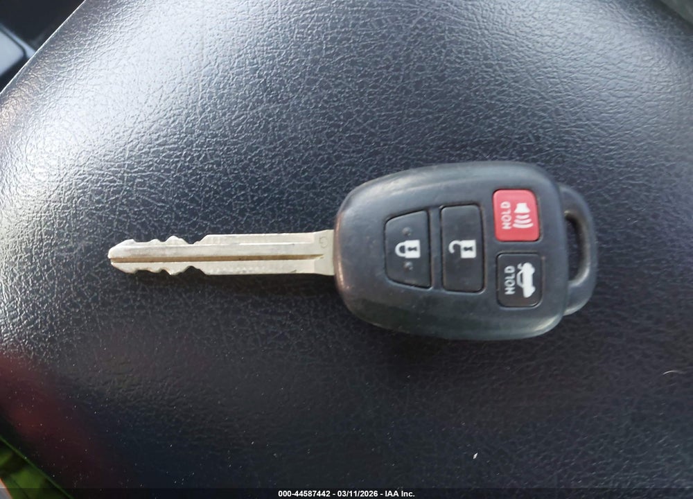 2014 TOYOTA CAMRY SE VIN: 4T1BF1FK0EU439443