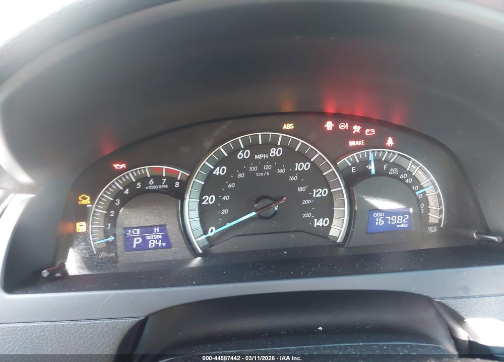 2014 TOYOTA CAMRY SE VIN: 4T1BF1FK0EU439443