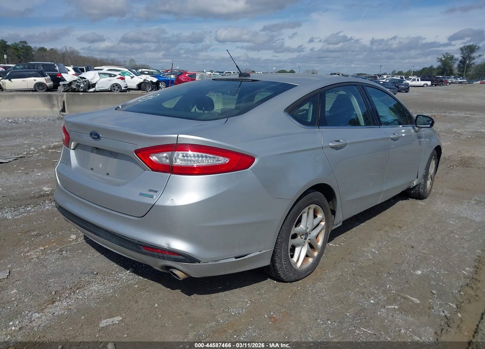 2016 FORD FUSION SE VIN: 3FA6P0HD6GR105901