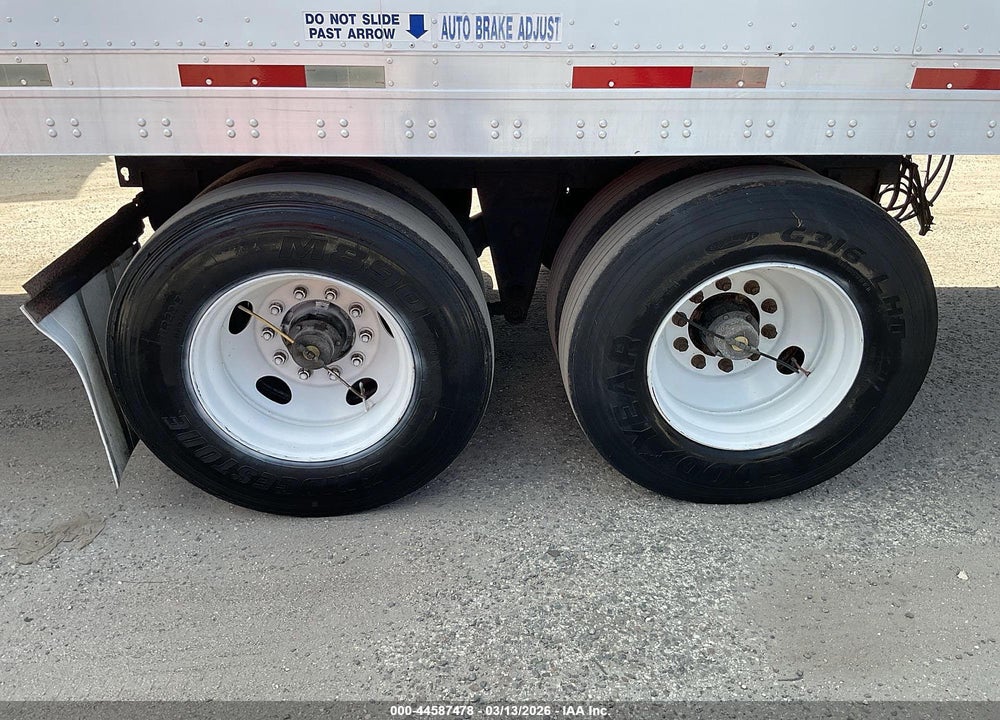 2007 UTILITY TRAILER MFG VIN: 1UYVS25397G076902
