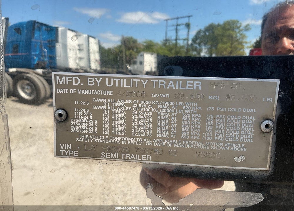 2007 UTILITY TRAILER MFG VIN: 1UYVS25397G076902