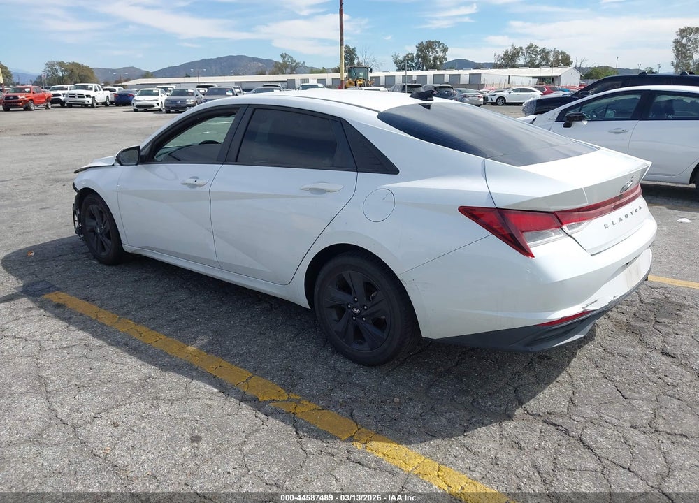 2021 HYUNDAI ELANTRA SEL VIN: 5NPLM4AG8MH001734