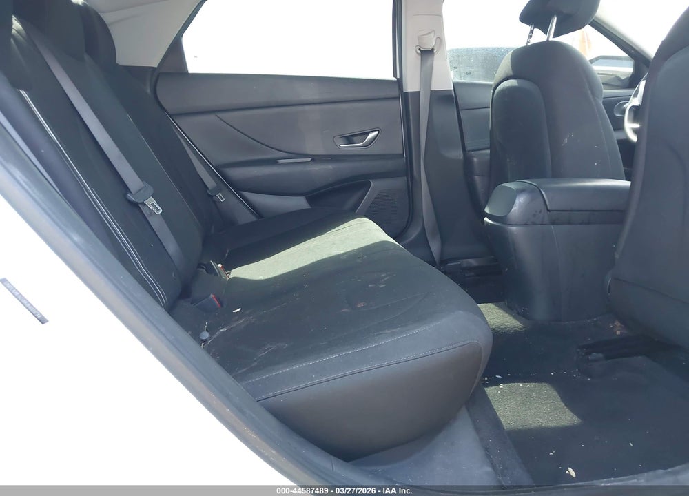 2021 HYUNDAI ELANTRA SEL VIN: 5NPLM4AG8MH001734